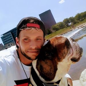 Meet your Posher, Drew